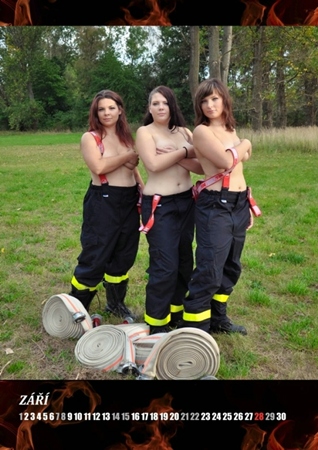 hasicky-orechov-eroticky-kalendar-2013-cena-objednavky-ukazky-8